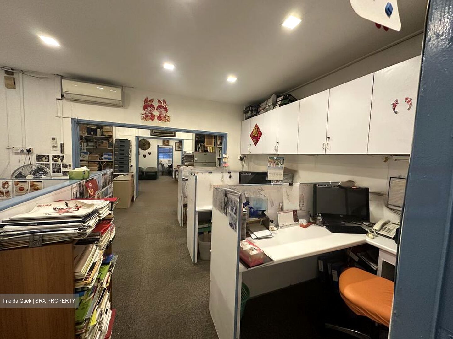 Goldhill Shopping Centre (D11), Office #454546831